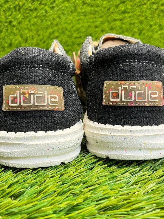 Hey Dude Wally Eco Sox Charcoal Gray Mens Size 8 Casual Walking Slip-On Shoes